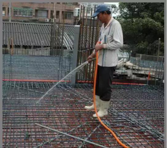 混凝土這樣施工，沒有蜂窩麻面、不爛根，還能間接縮短工期！